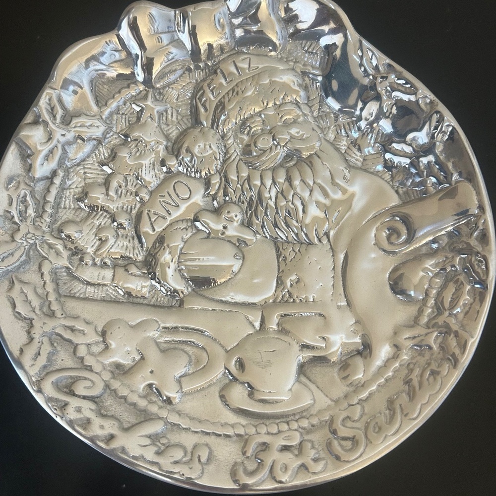 Cookies for Santa Pewter Plate. NWT